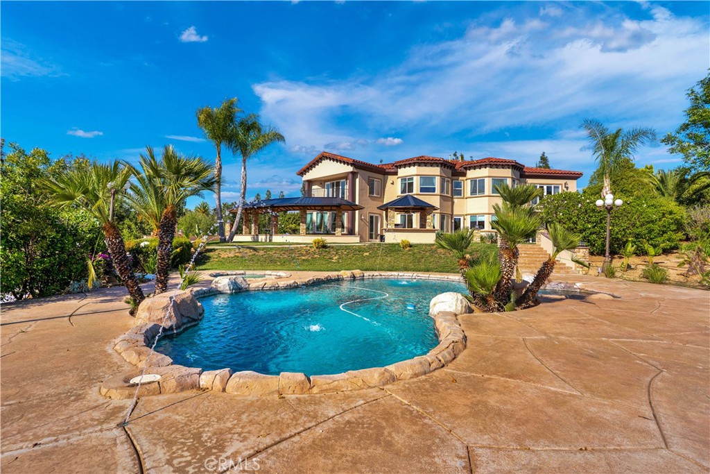 main property photo 64