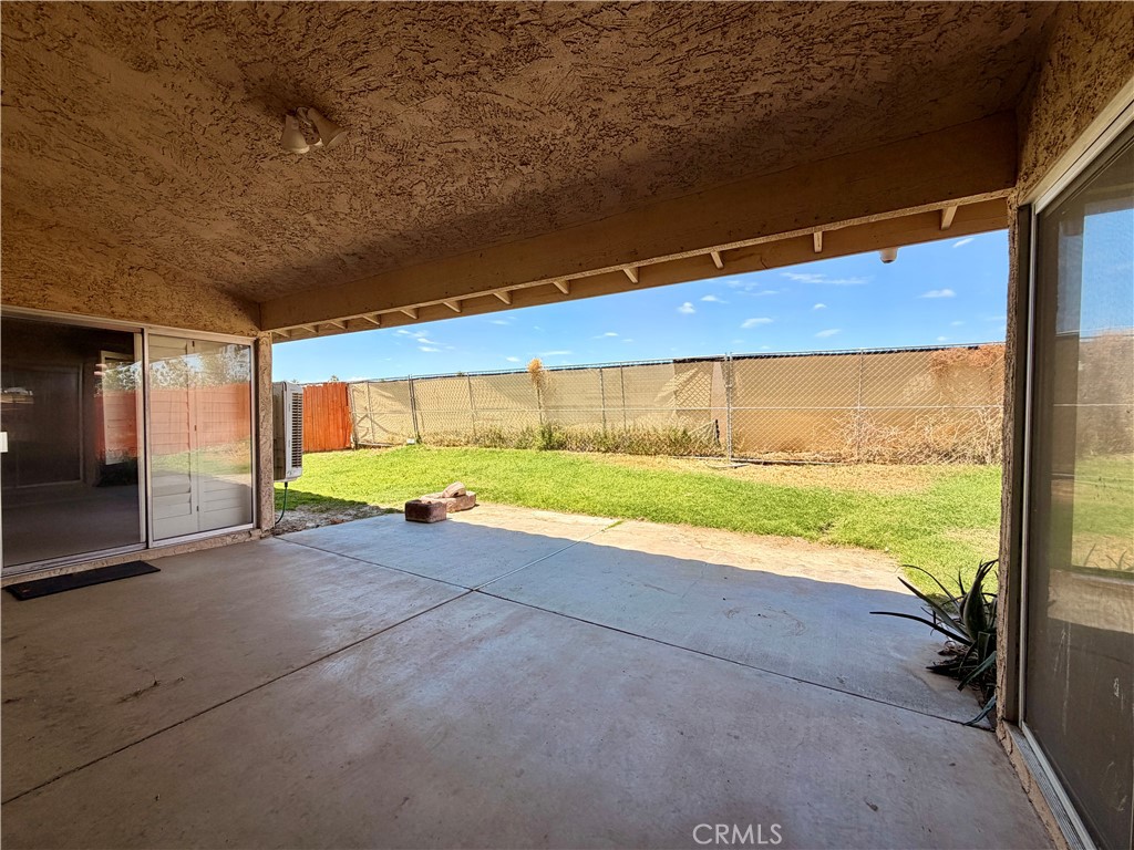 main property photo 11