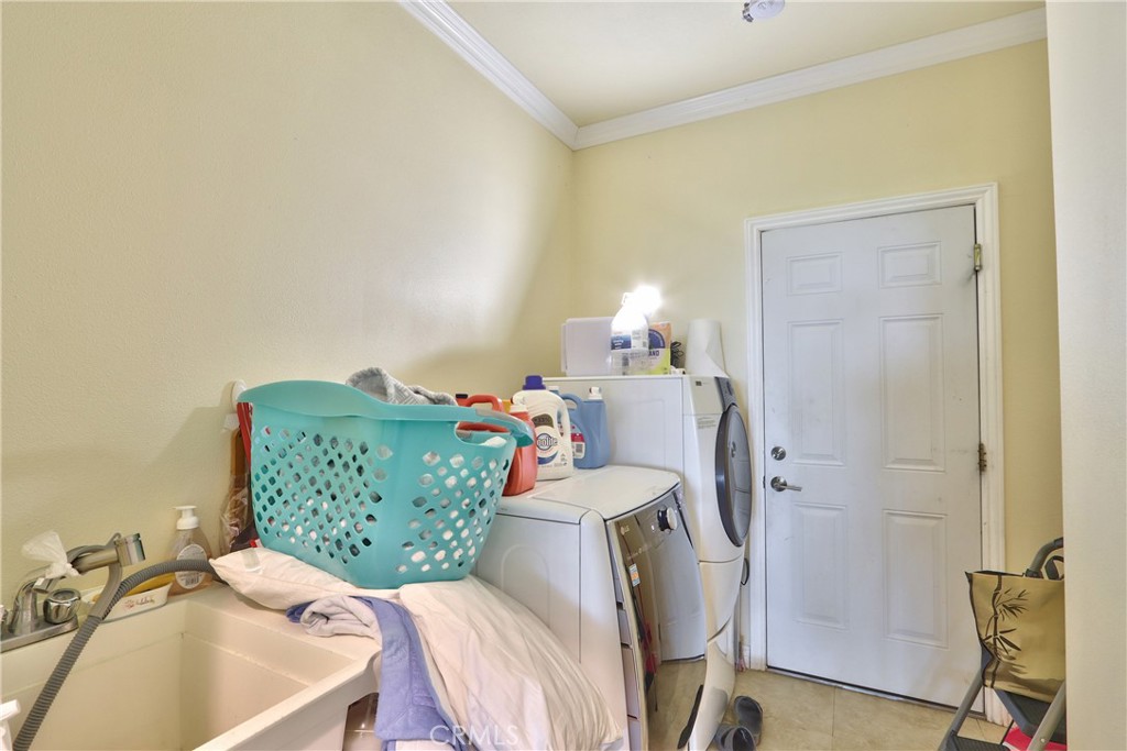 main property photo 60