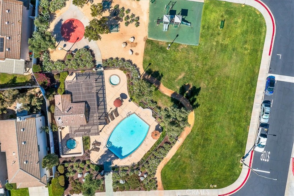 main property photo 25