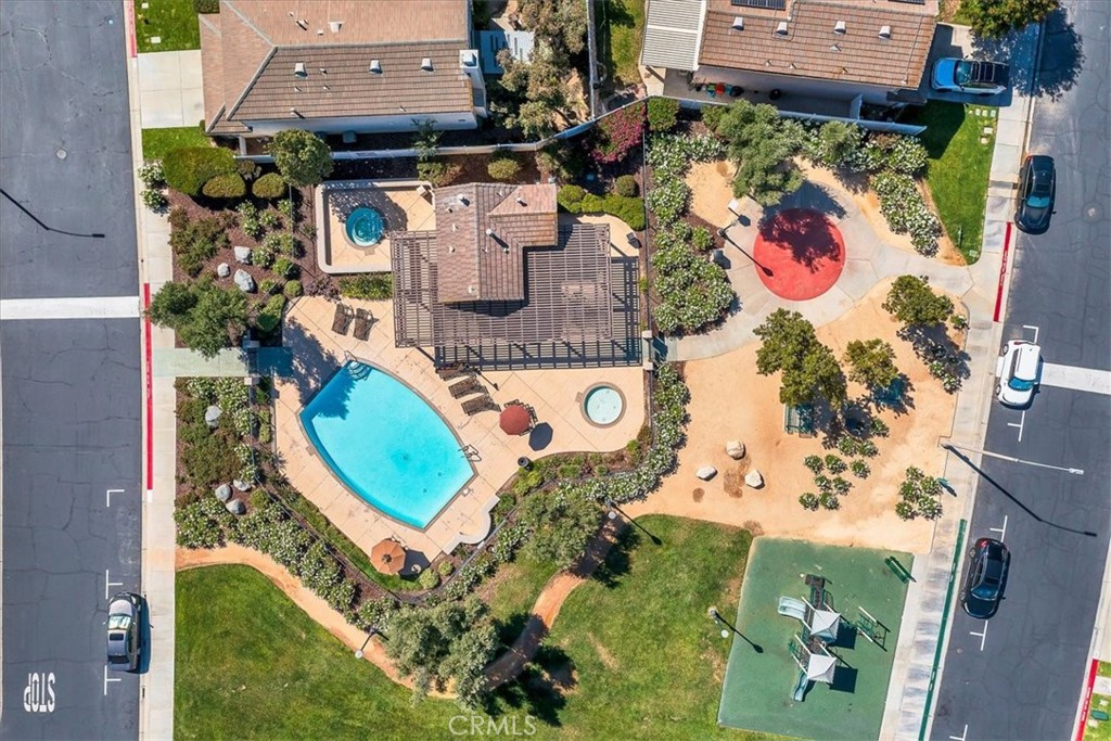 main property photo 26