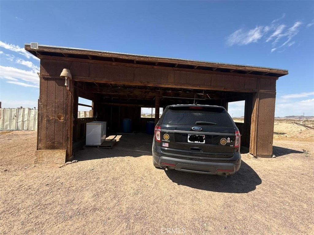 main property photo 14