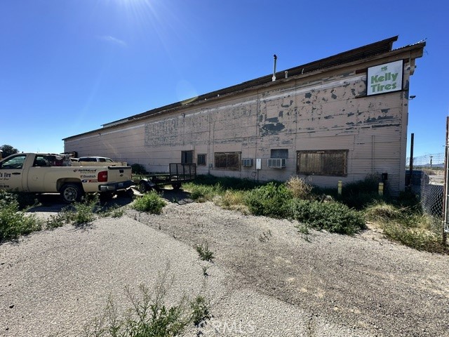 main property photo 2