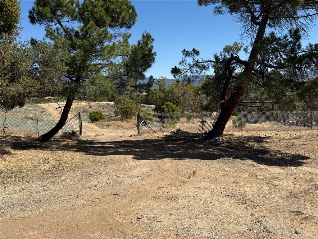 main property photo 10