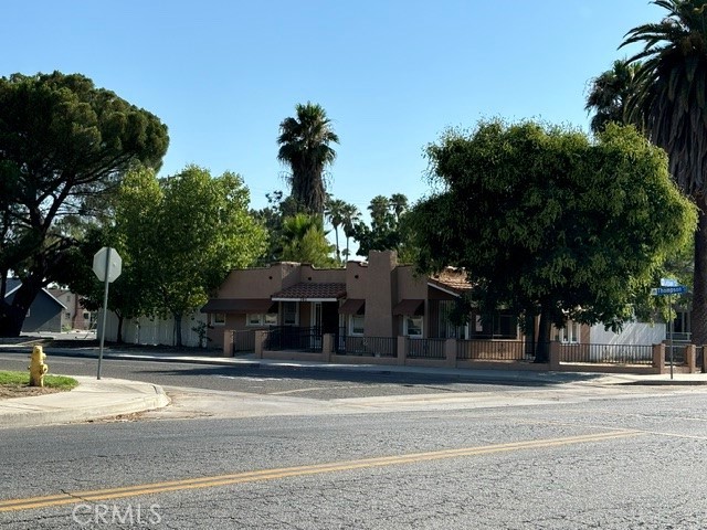 main property photo 18