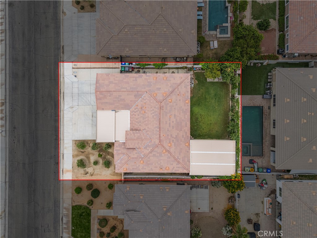 main property photo 45