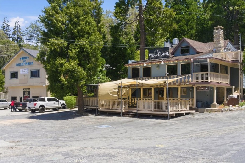 main property photo 28