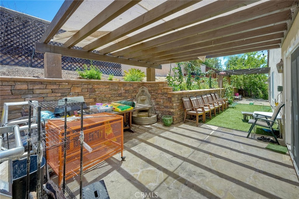 main property photo 16