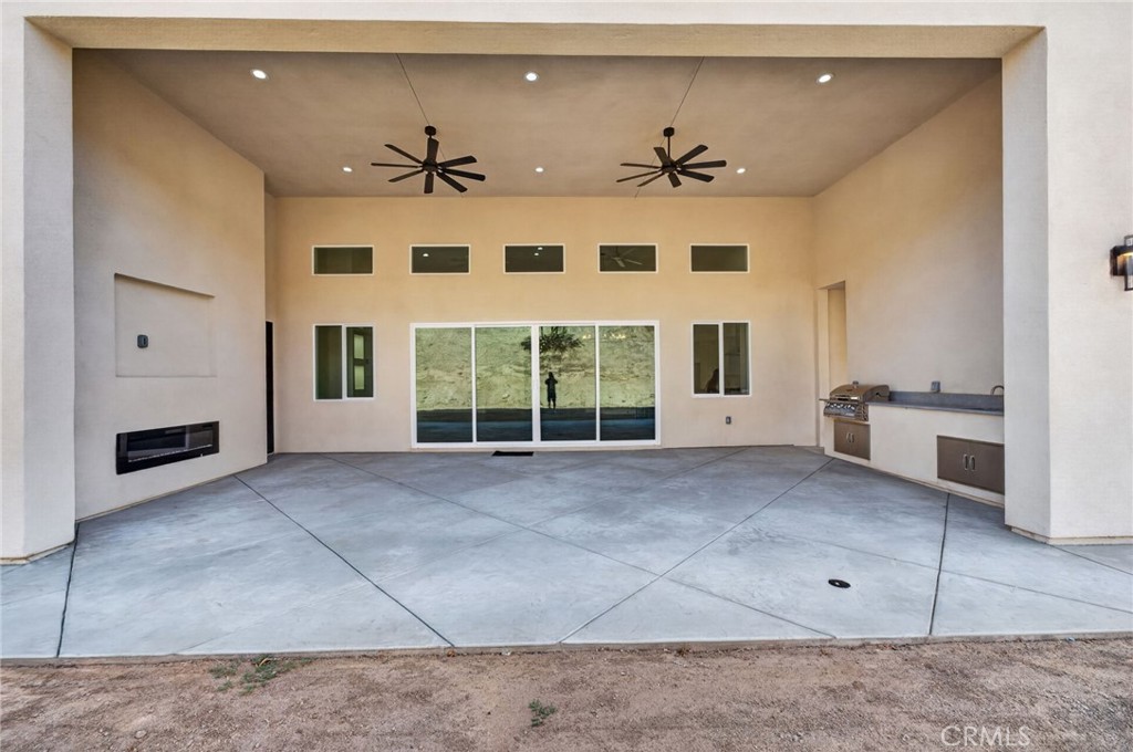 main property photo 44