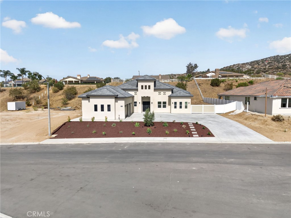 main property photo 62