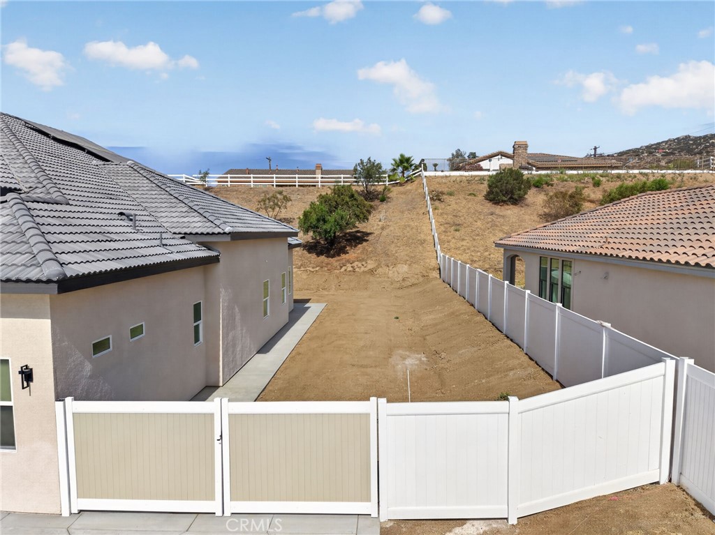 main property photo 71