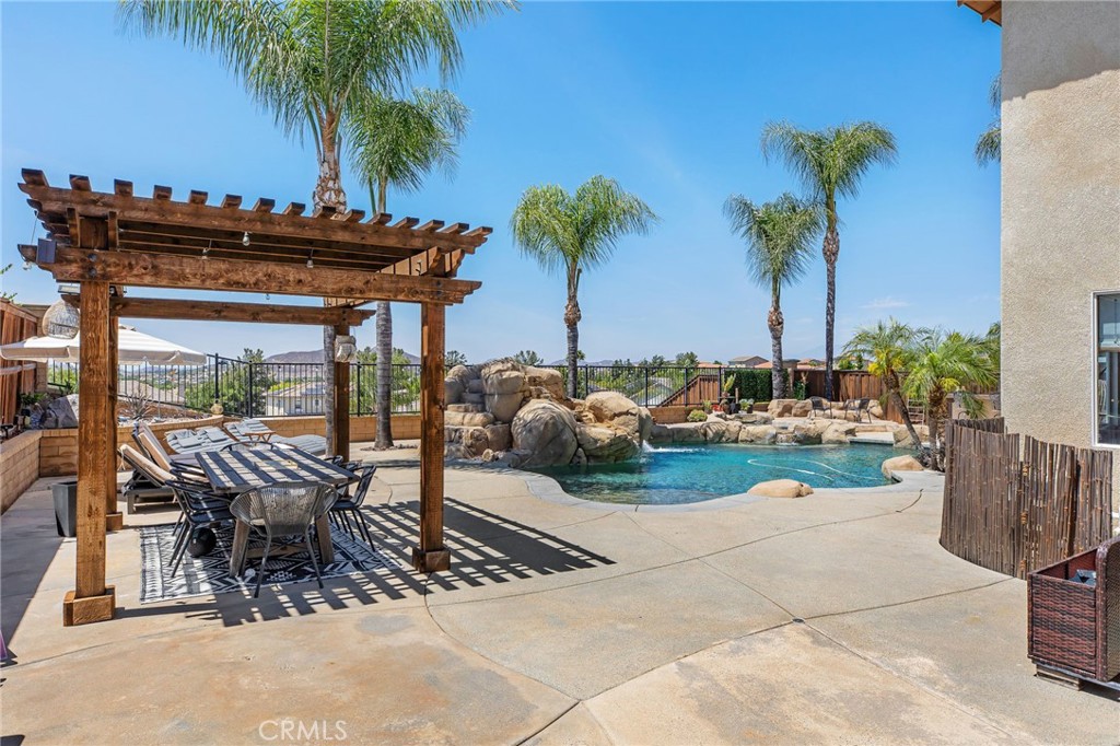 main property photo 53
