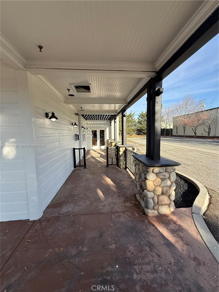 main property photo 14