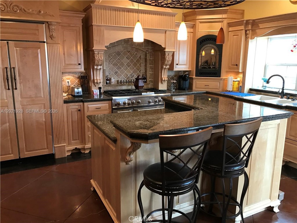 main property photo 50