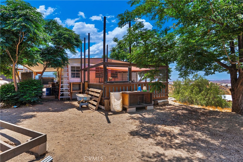 main property photo 17