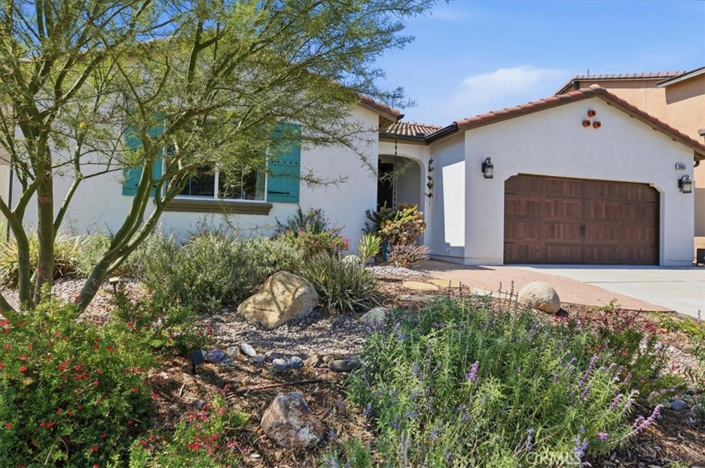 main property photo 50