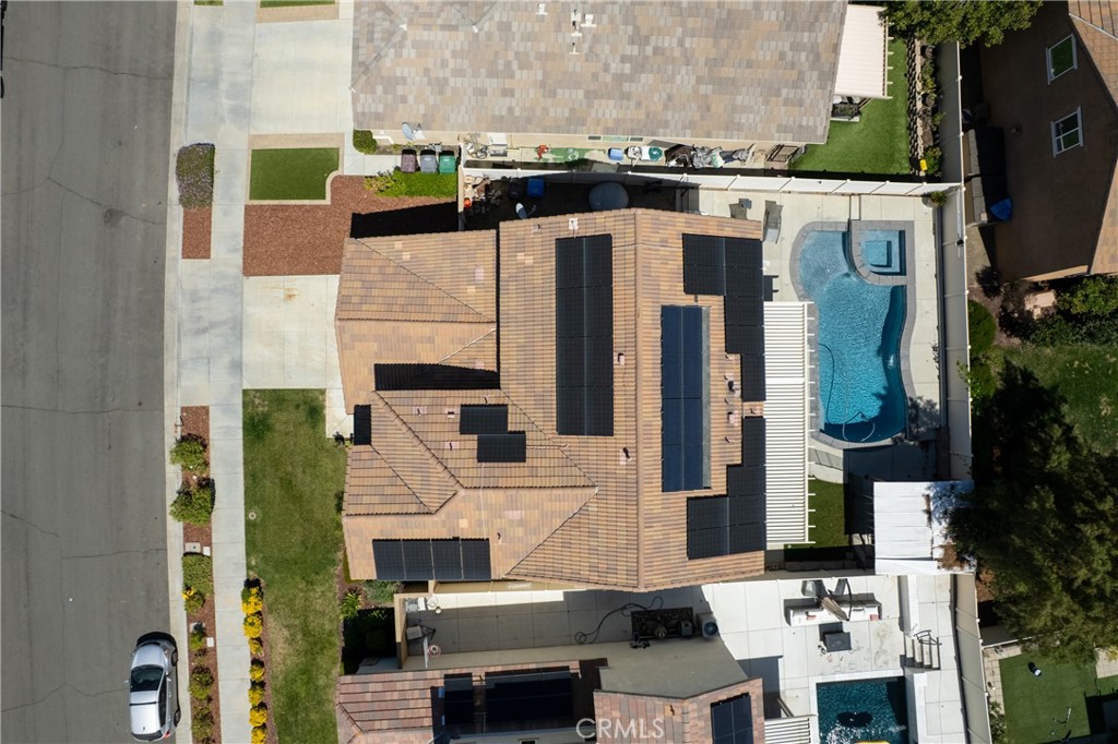 main property photo 41