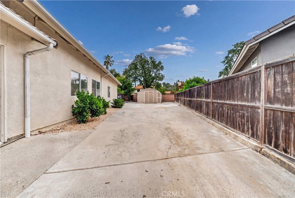 main property photo 48