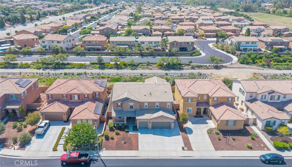 main property photo 45