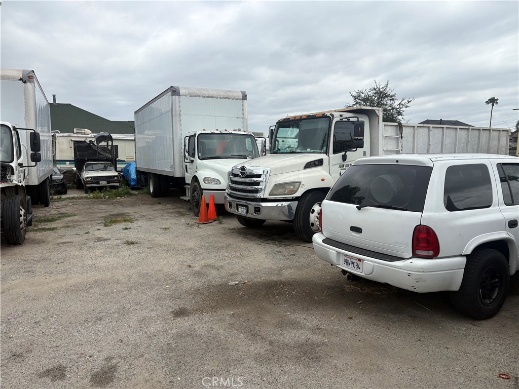 main property photo 26
