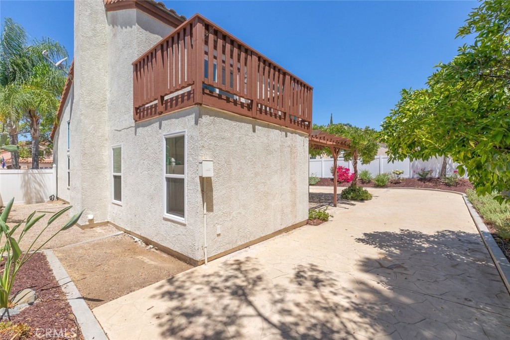 main property photo 23