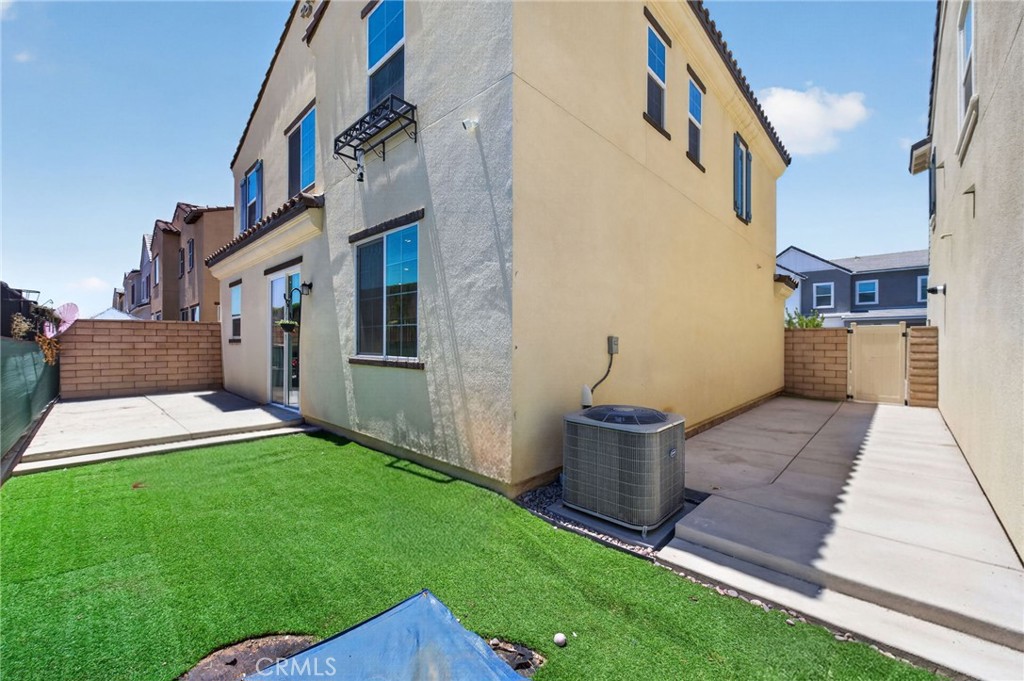 main property photo 45