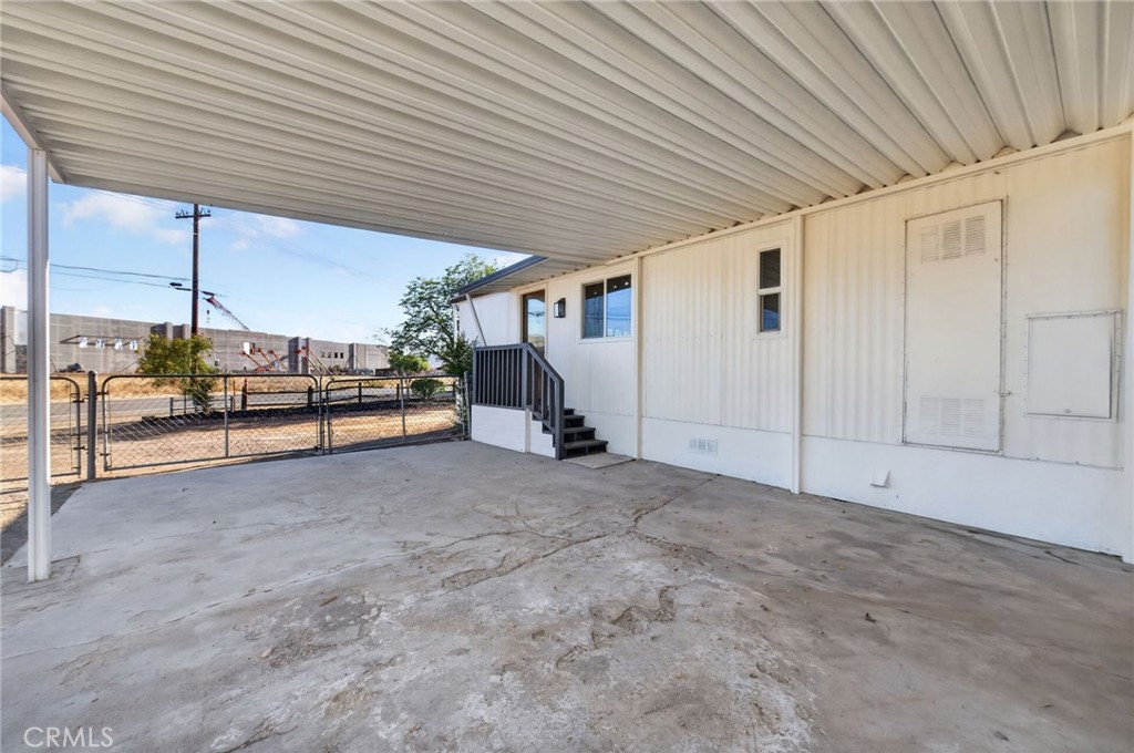main property photo 38
