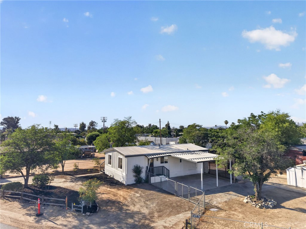 main property photo 44