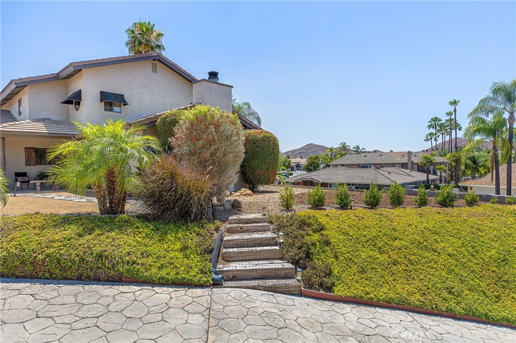 main property photo 53