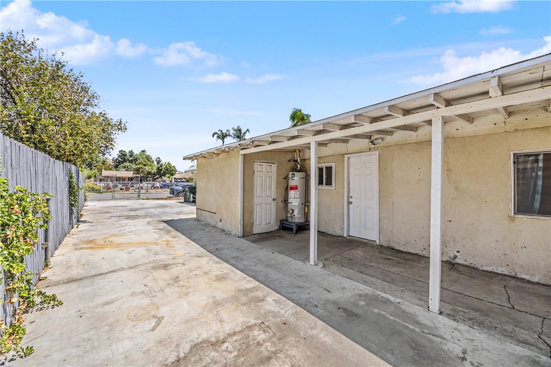 main property photo 21