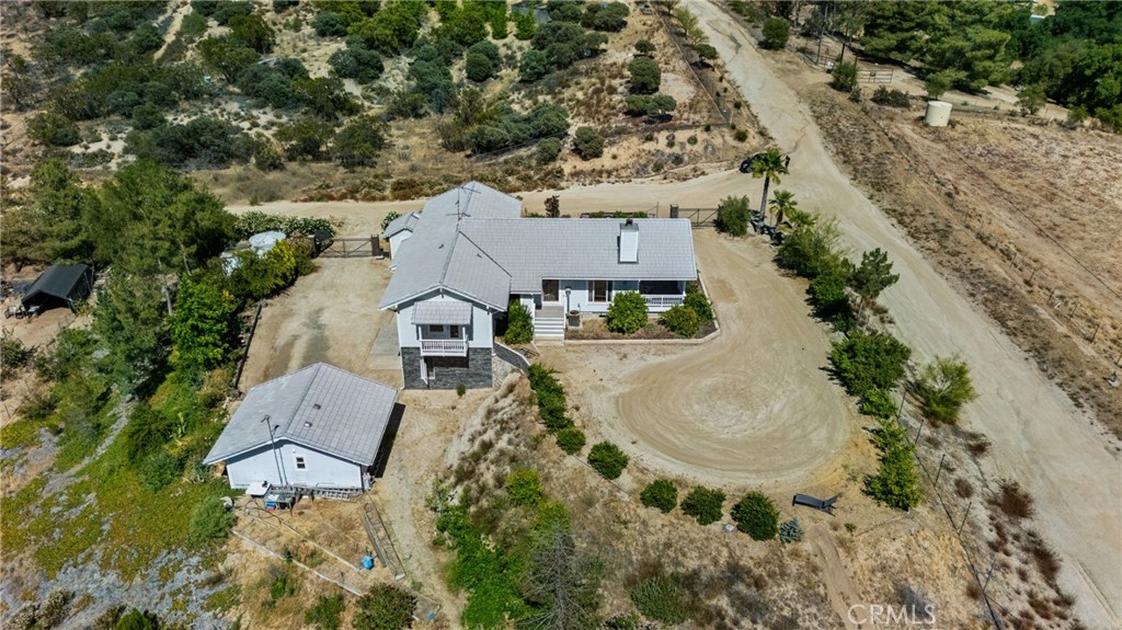 main property photo 60