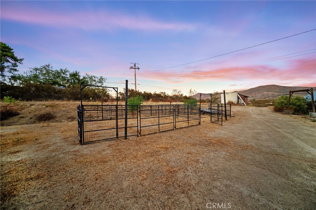 main property photo 33