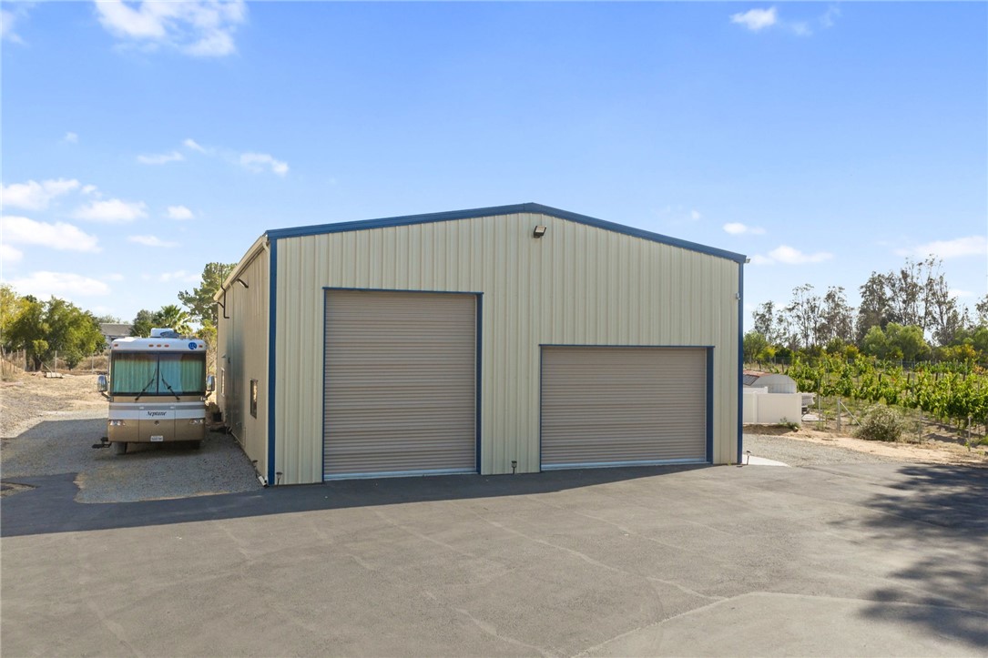 main property photo 15
