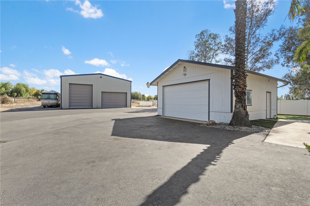 main property photo 58