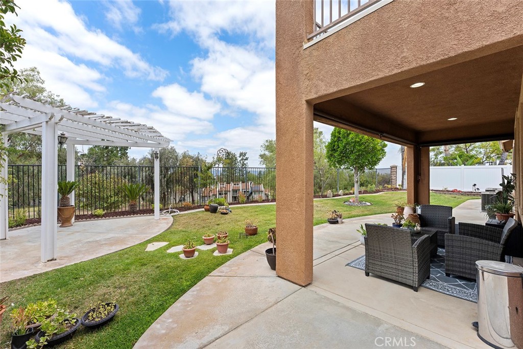 main property photo 50