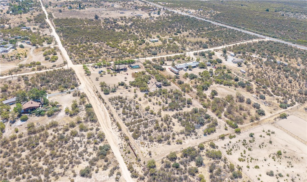 main property photo 33