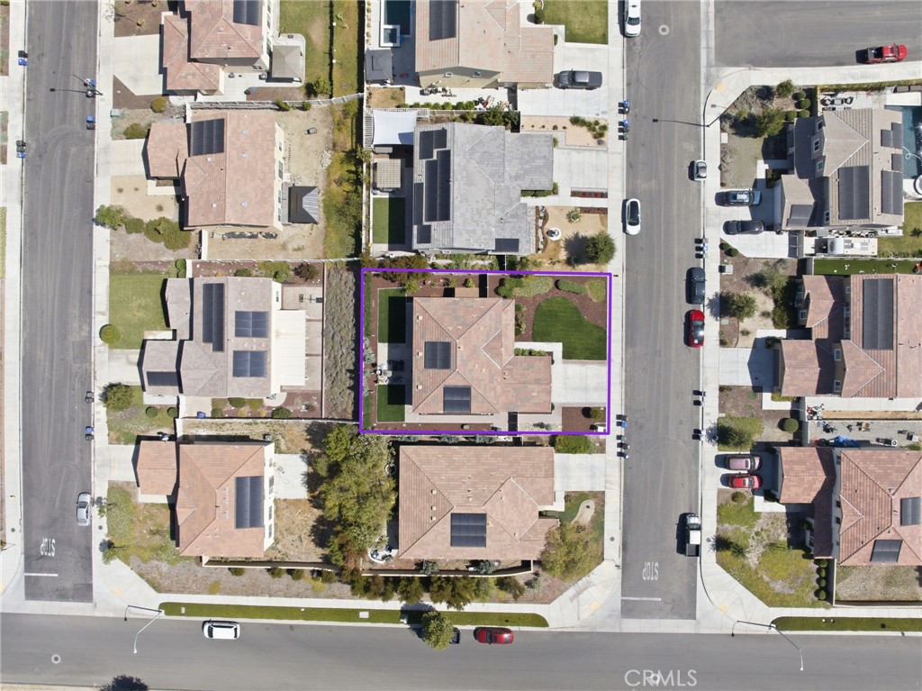 main property photo 30