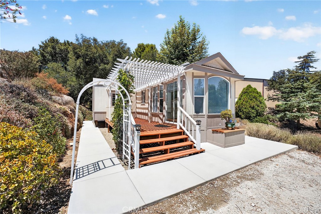 main property photo 49