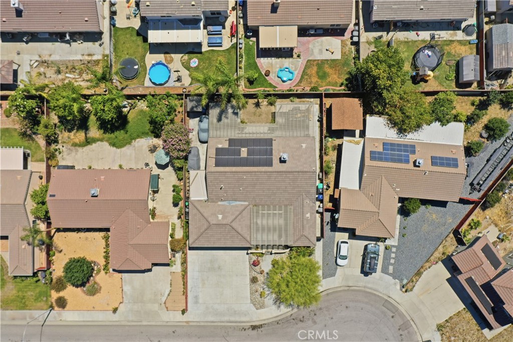 main property photo 38