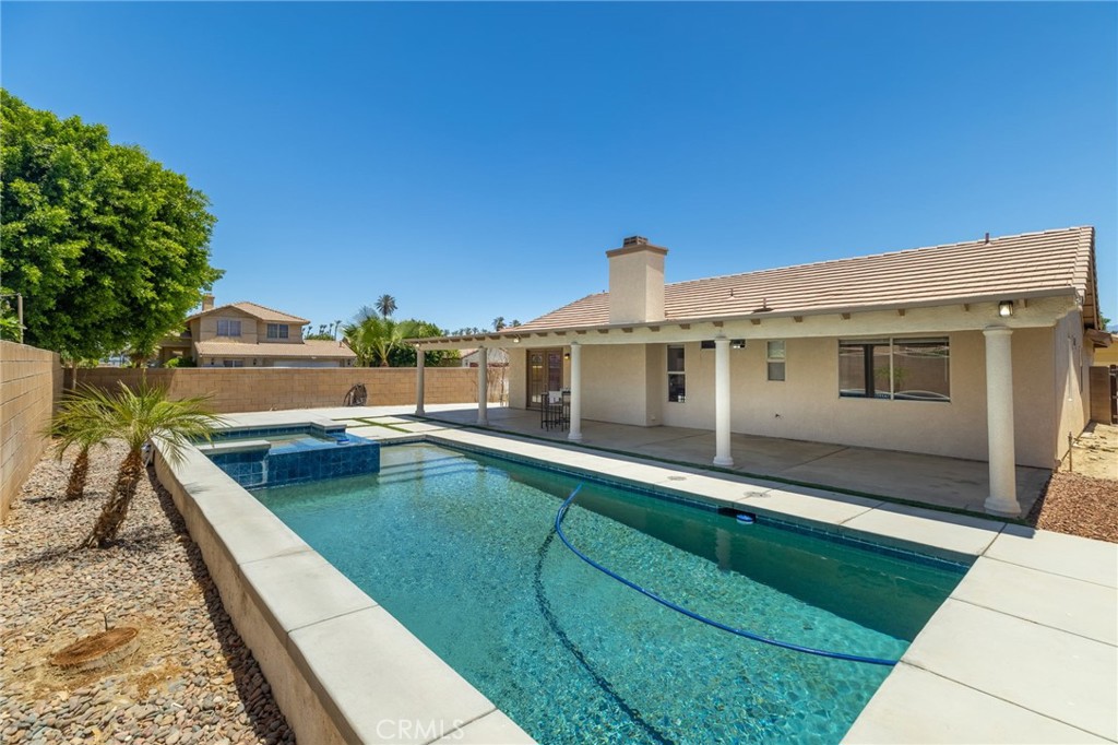 main property photo 21