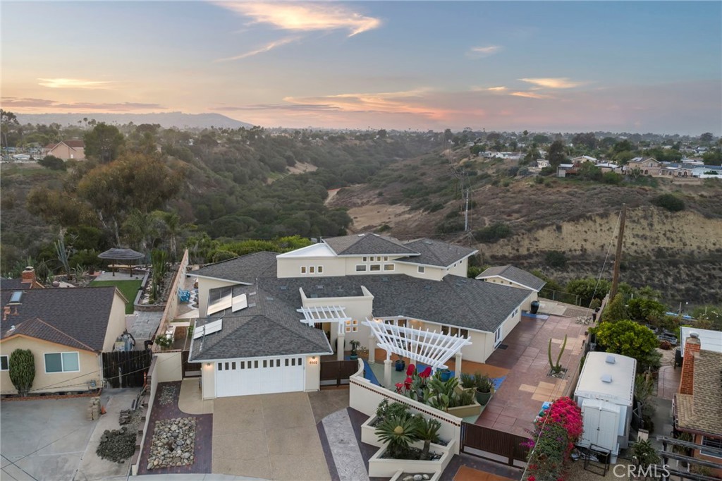 main property photo 59