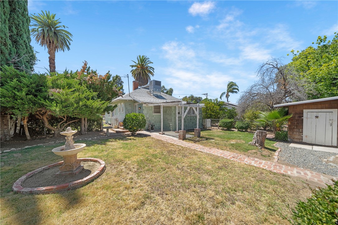main property photo 36