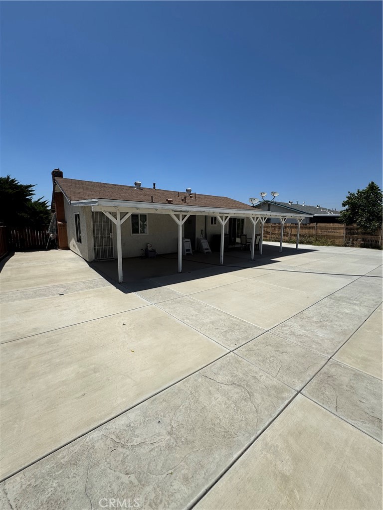 main property photo 9