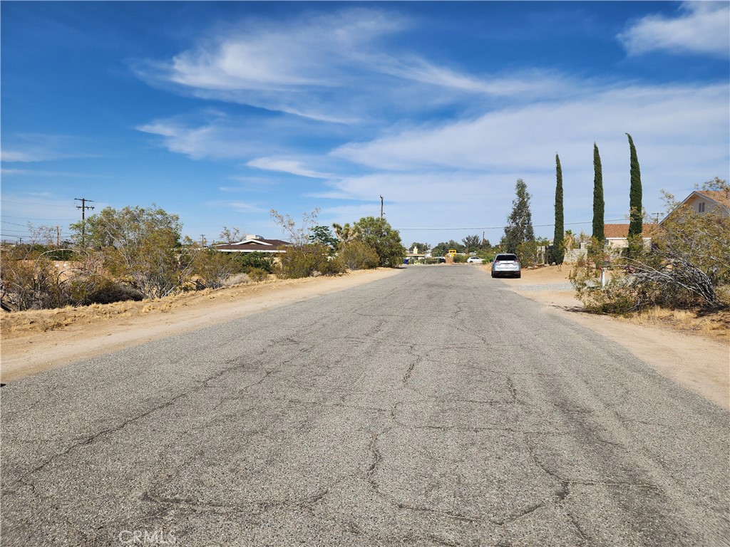 main property photo 8