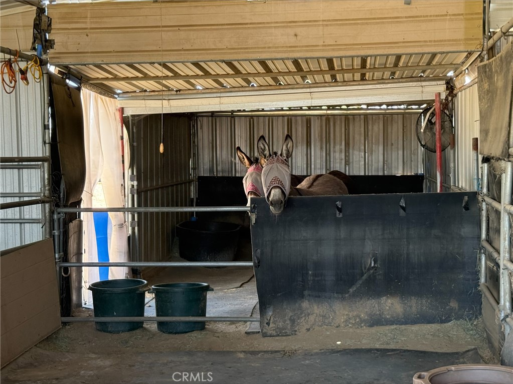 main property photo 50