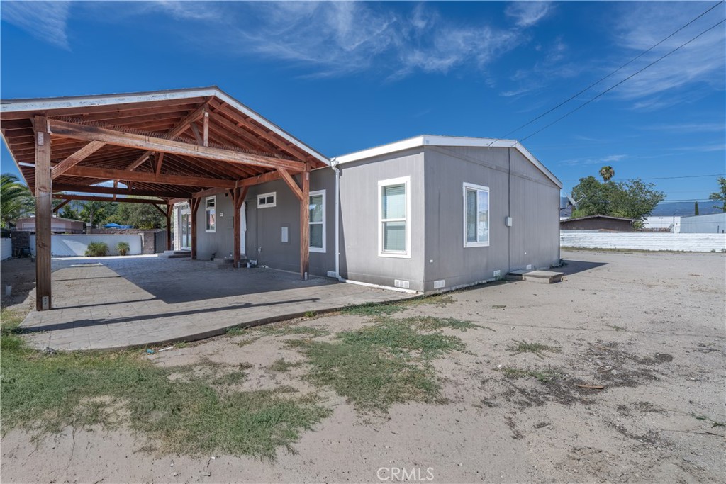 main property photo 27