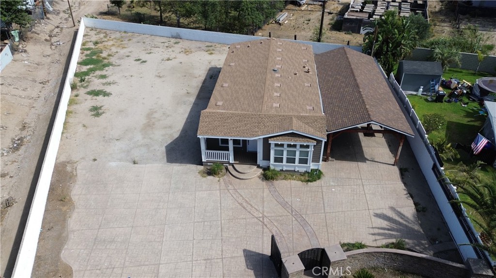 main property photo 29