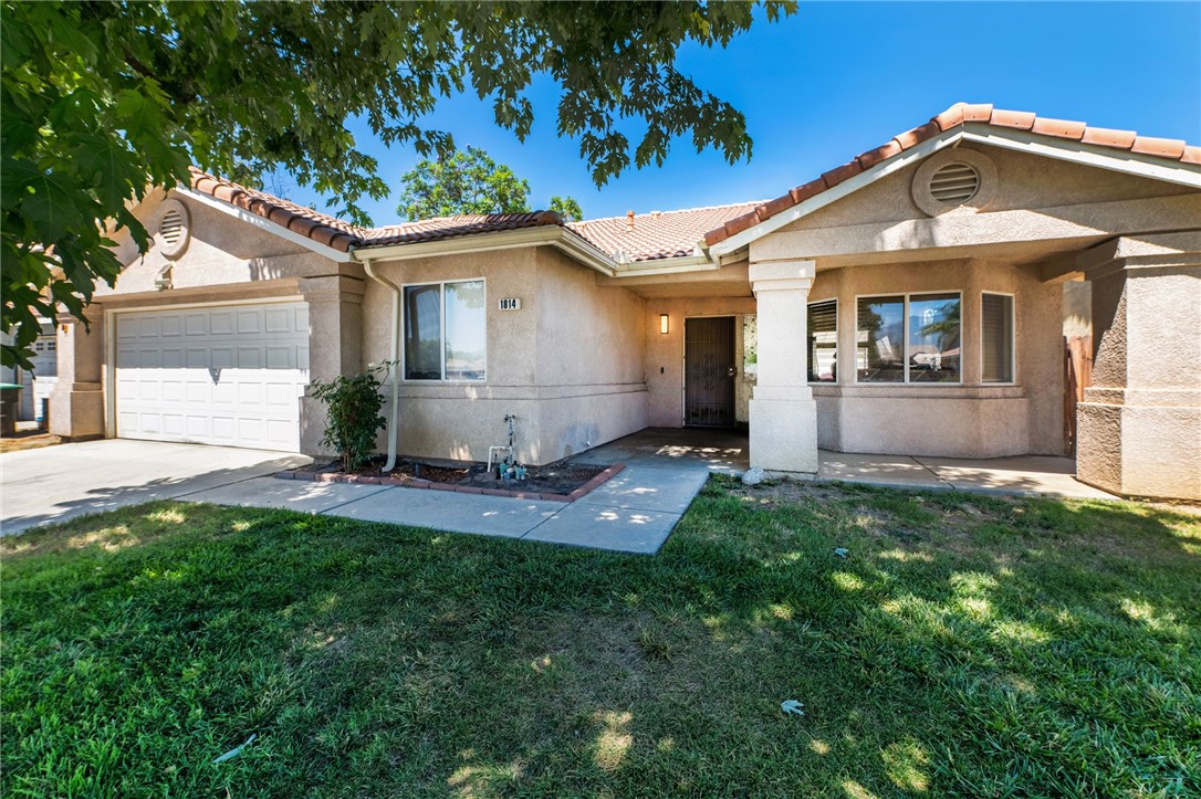 main property photo 7