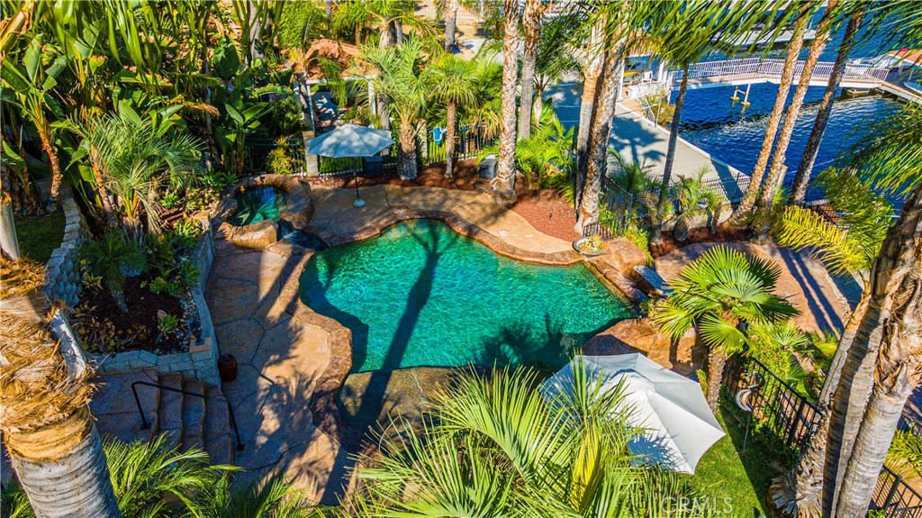 main property photo 65