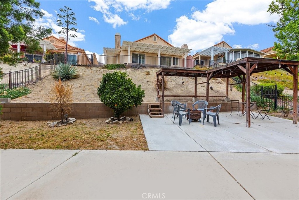main property photo 36